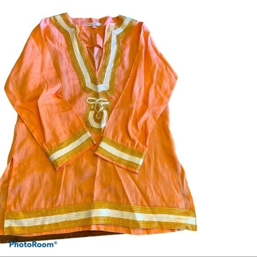 Beautiful Barbara Gerwit Tunic size small sherbet and gold in color‎ linen